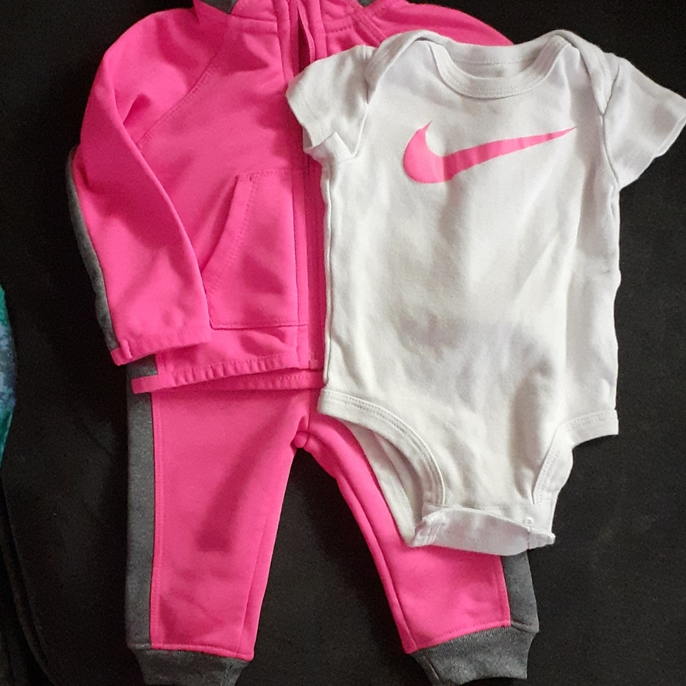 3 PIECE NIKE BABY TRACKSUIT